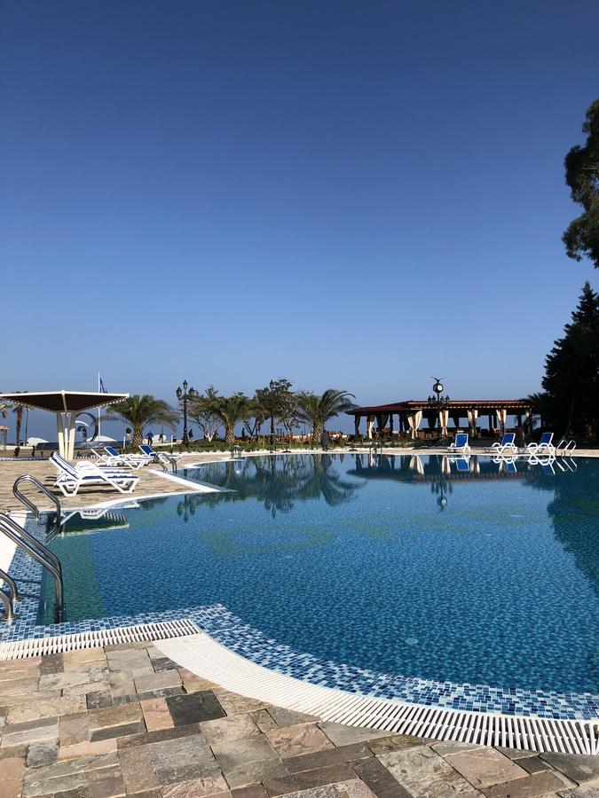 Апартаменты Dreamland Oasis In Чакви Экстерьер фото
